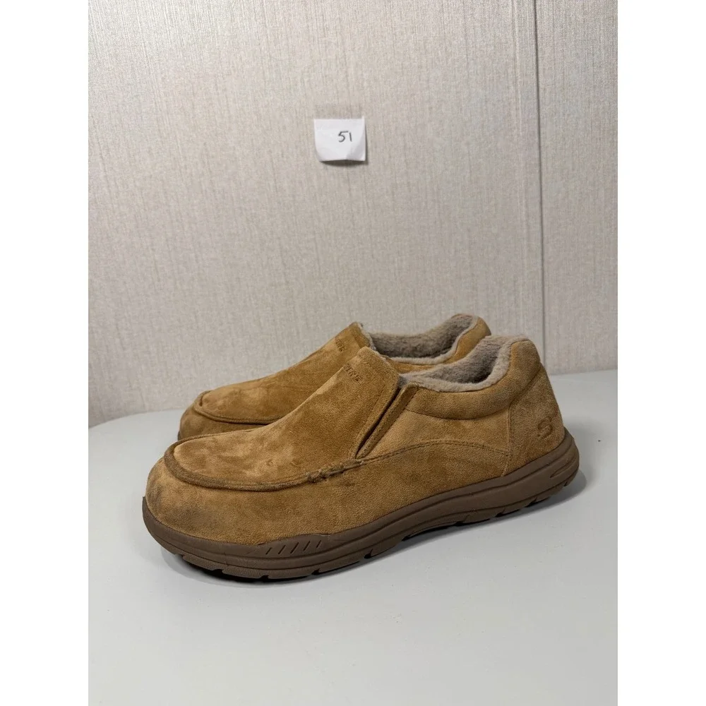 Skechers relaxed fit